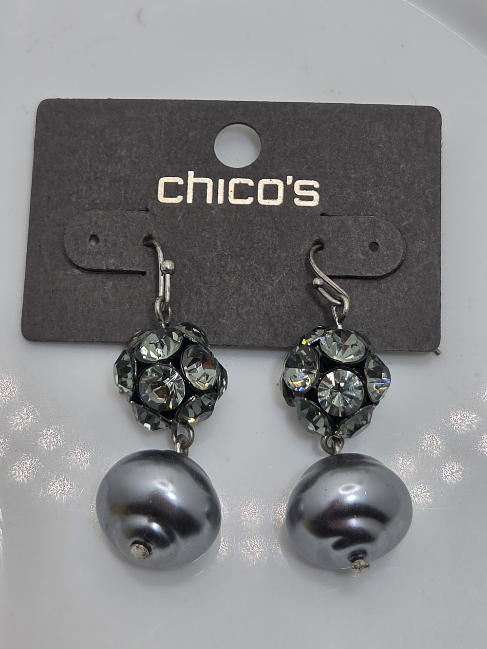 NWT Chico’s Macie Charcoal Grey Crystal & Faux Pearl Drop Earrings Whimsigoth 🖤